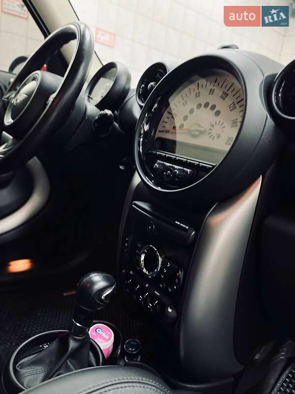Хэтчбек MINI Countryman 2013 в Черкассах