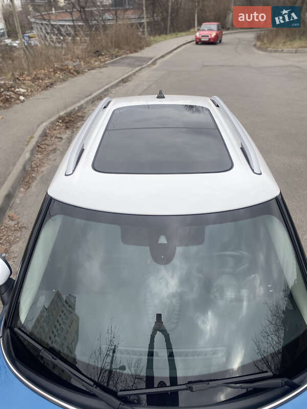 Хэтчбек MINI Countryman 2019 в Киеве