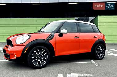 Хэтчбек MINI Countryman 2011 в Киеве