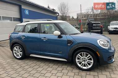 Хэтчбек MINI Countryman 2017 в Львове