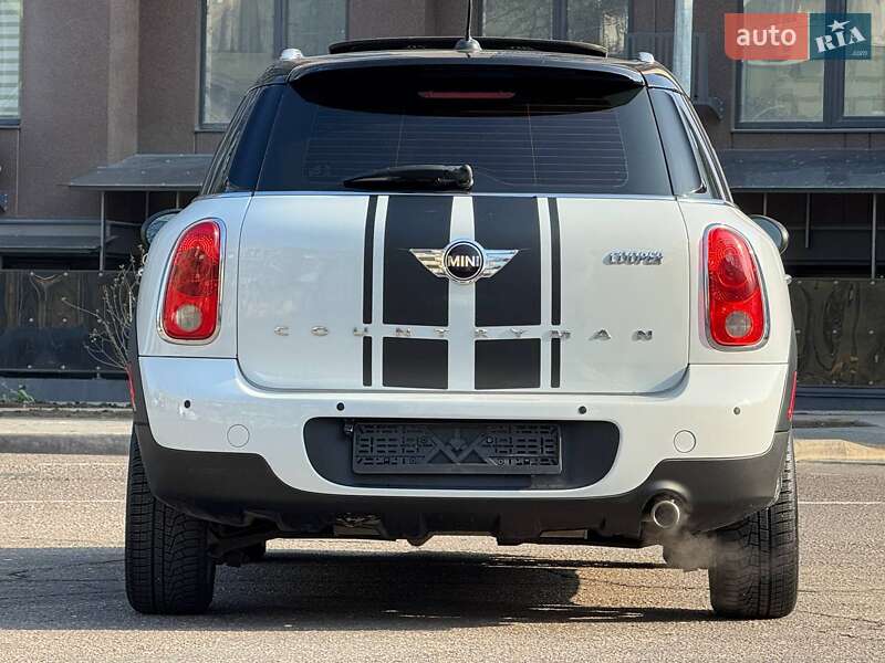 Внедорожник / Кроссовер MINI Countryman 2013 в Одессе