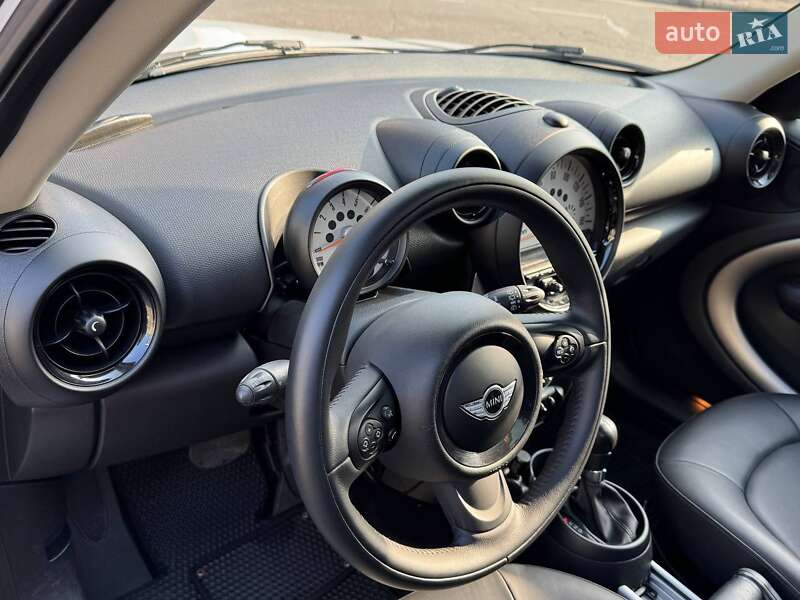 Внедорожник / Кроссовер MINI Countryman 2013 в Одессе