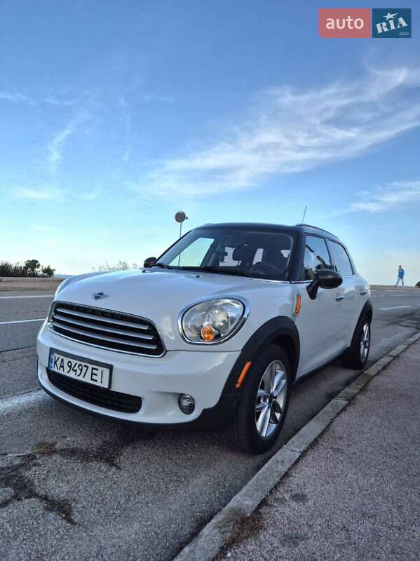 Хэтчбек MINI Countryman 2013 в Киеве