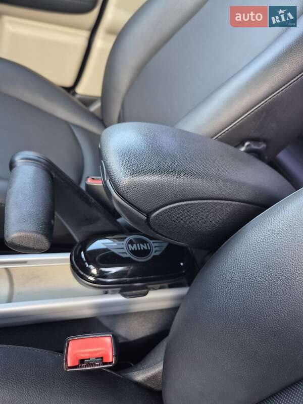 Хэтчбек MINI Countryman 2013 в Киеве