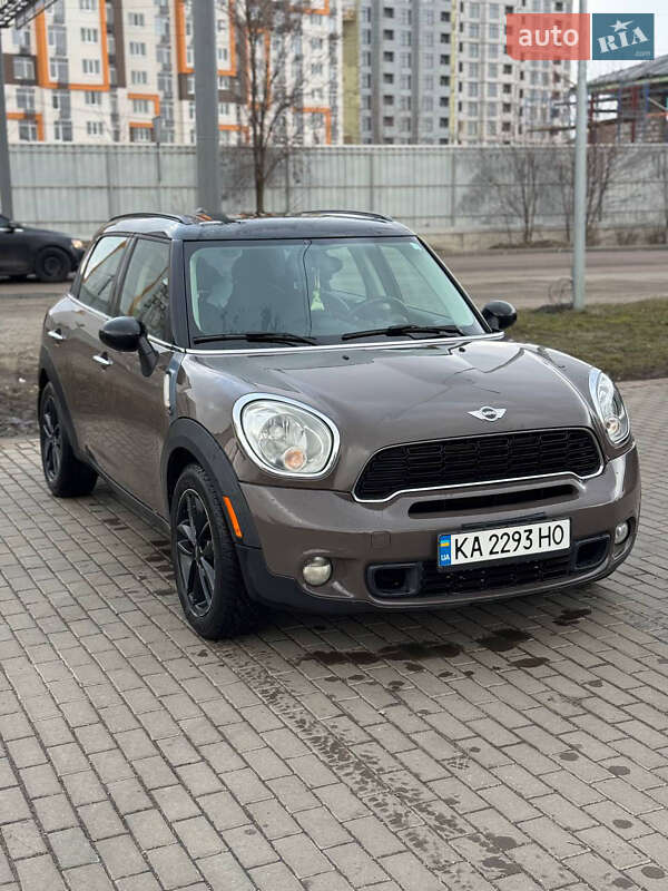 Хэтчбек MINI Countryman 2013 в Киеве