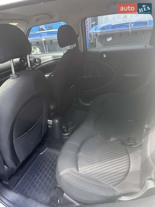 Внедорожник / Кроссовер MINI Countryman 2015 в Киеве