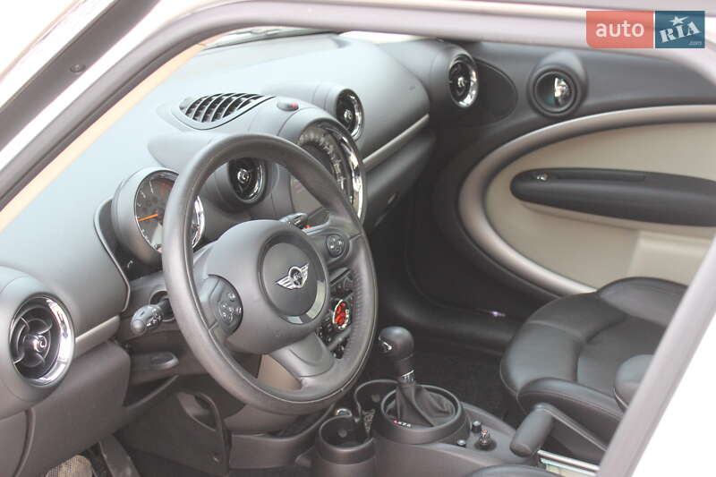 Внедорожник / Кроссовер MINI Countryman 2015 в Днепре