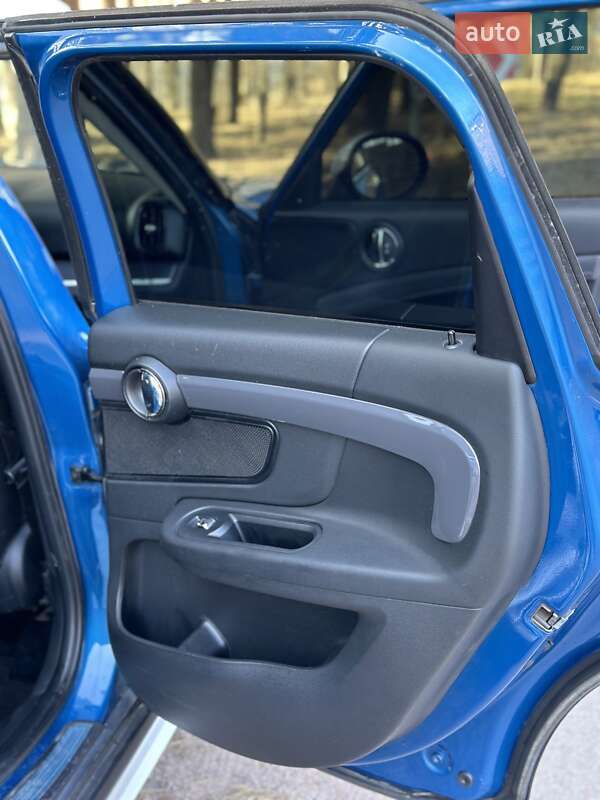 Хэтчбек MINI Countryman 2017 в Коростене