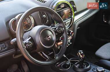 Хэтчбек MINI Countryman 2019 в Киеве