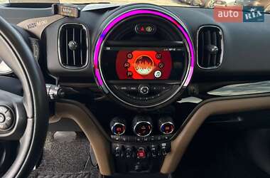 Хэтчбек MINI Countryman 2018 в 
