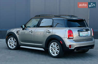 Хэтчбек MINI Countryman 2017 в 