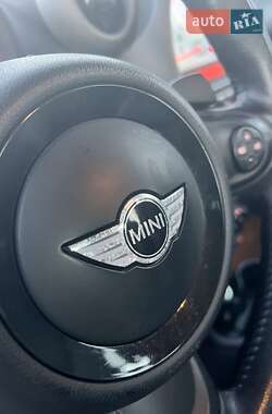 Хэтчбек MINI Countryman 2011 в 