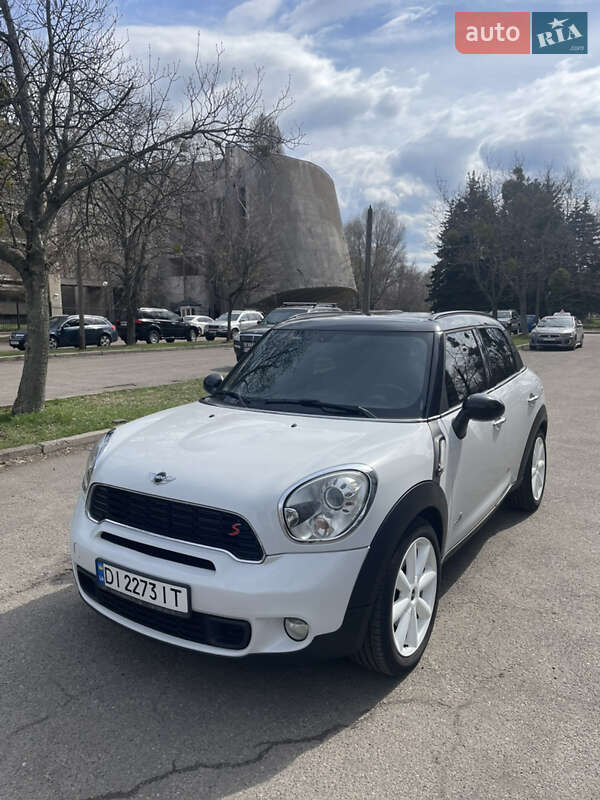 Хэтчбек MINI Countryman 2011 в Киеве
