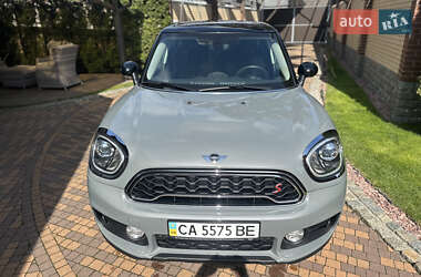 Хэтчбек MINI Countryman 2017 в 
