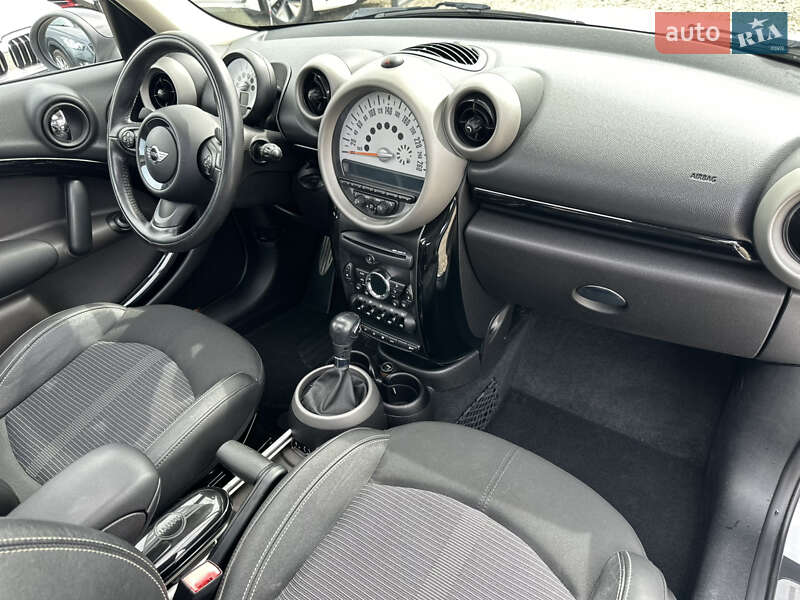 Хэтчбек MINI Countryman 2010 в Ивано-Франковске