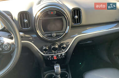 Хэтчбек MINI Countryman 2018 в 