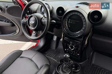 Внедорожник / Кроссовер MINI Countryman 2016 в 