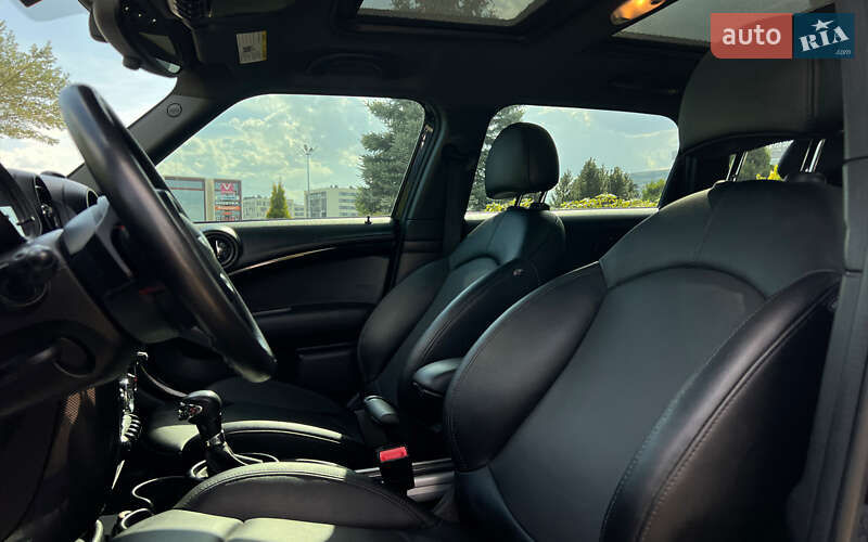 Внедорожник / Кроссовер MINI Countryman 2016 в Львове