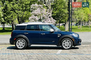 Хетчбек MINI Countryman 2017 в 