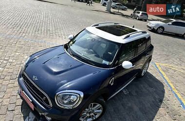 Хетчбек MINI Countryman 2017 в 