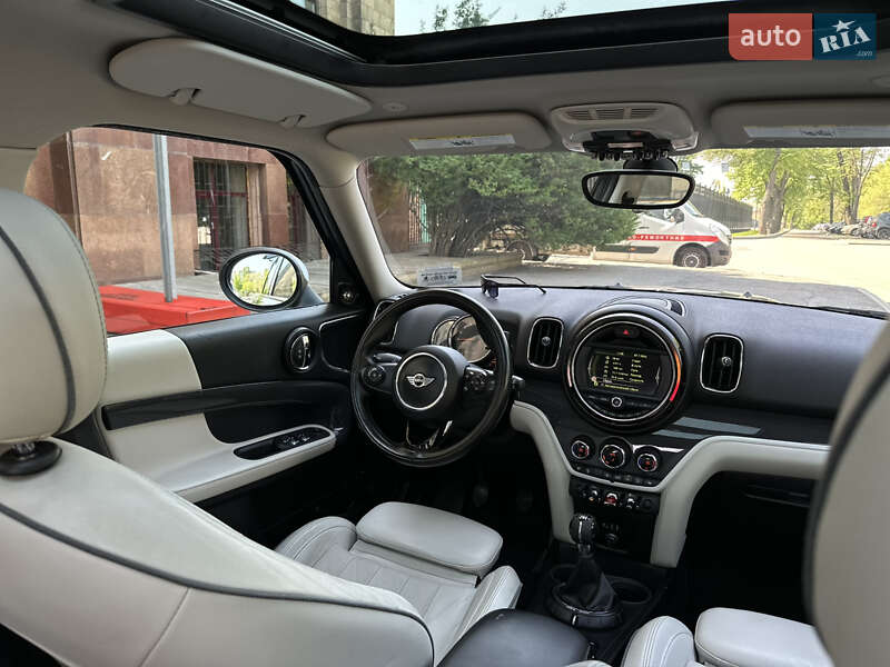 Хэтчбек MINI Countryman 2017 в Харькове