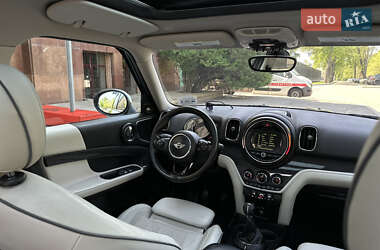 Хетчбек MINI Countryman 2017 в 