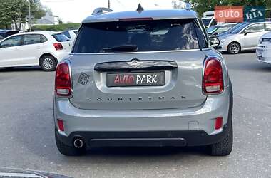 Хэтчбек MINI Countryman 2019 в 