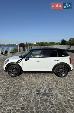 Хэтчбек MINI Countryman 2011 в 