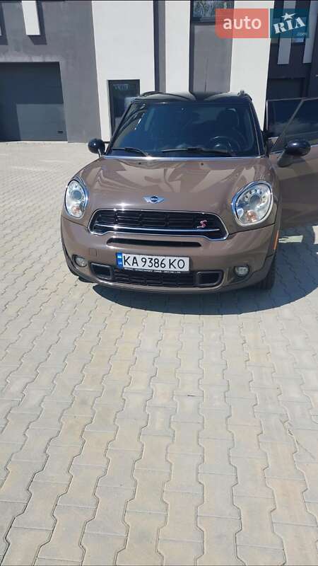 Хэтчбек MINI Countryman 2014 в Киеве