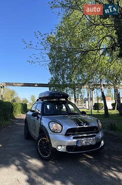 Внедорожник / Кроссовер MINI Countryman 2015 в 