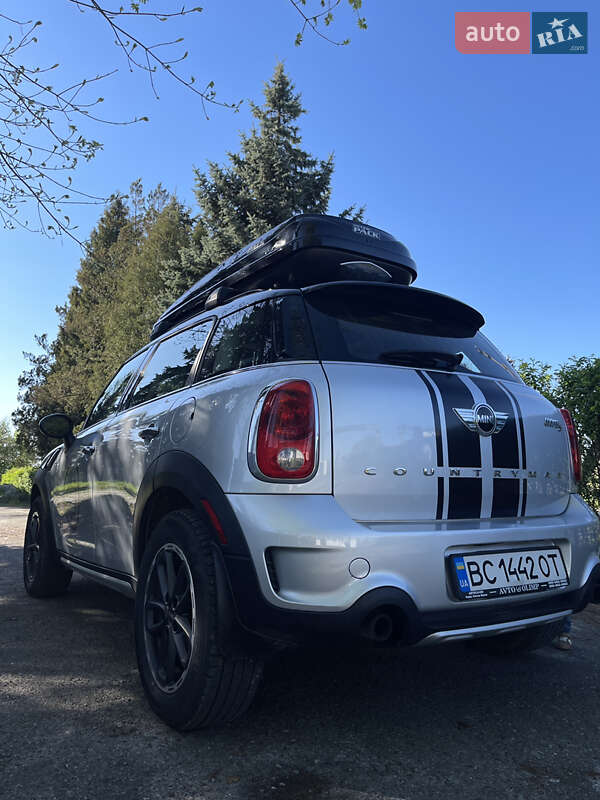 Внедорожник / Кроссовер MINI Countryman 2015 в Стрые
