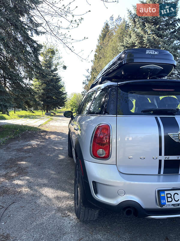 Внедорожник / Кроссовер MINI Countryman 2015 в Стрые