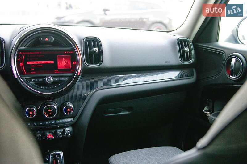 Хэтчбек MINI Countryman 2019 в Киеве