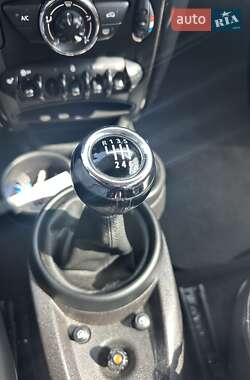 Хэтчбек MINI Countryman 2013 в 
