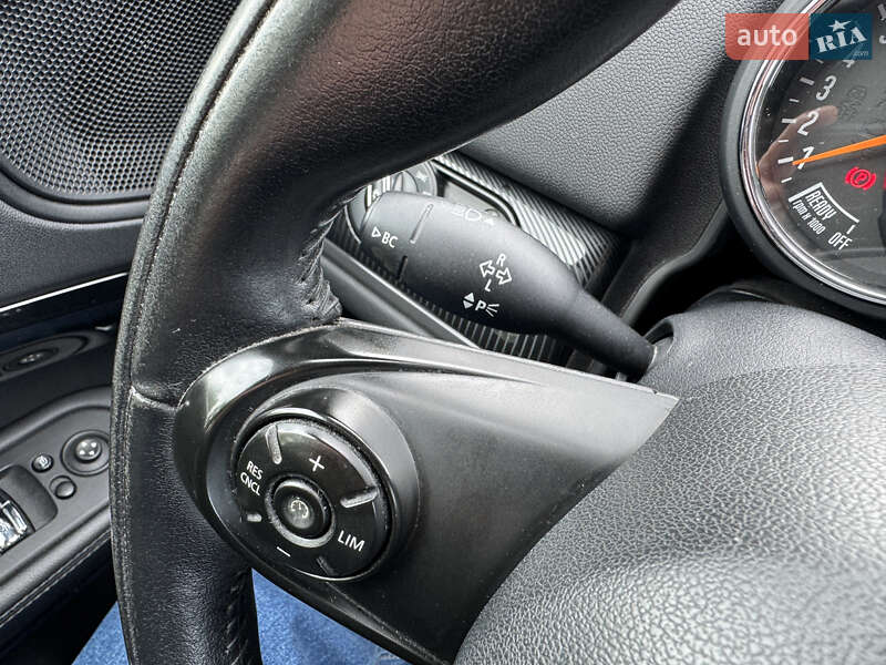 Хэтчбек MINI Countryman 2017 в Киеве