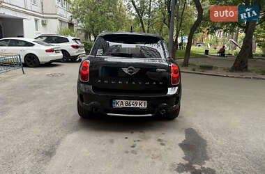 Внедорожник / Кроссовер MINI Countryman 2015 в 