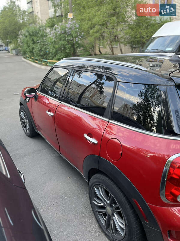 Внедорожник / Кроссовер MINI Countryman 2014 в Киеве