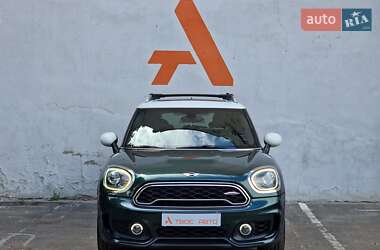 Хэтчбек MINI Countryman 2017 в 