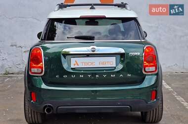 Хэтчбек MINI Countryman 2017 в 