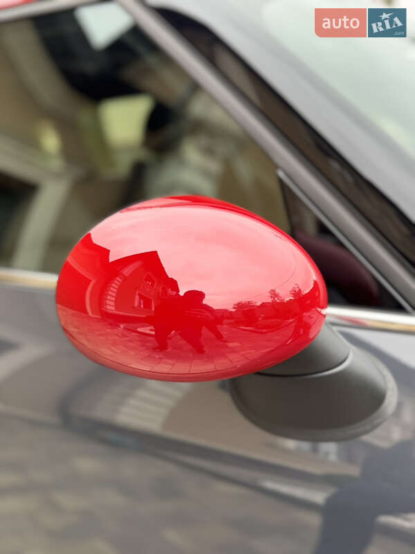 Хэтчбек MINI Countryman 2019 в Черновцах