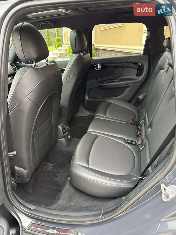 Хэтчбек MINI Countryman 2019 в Черновцах