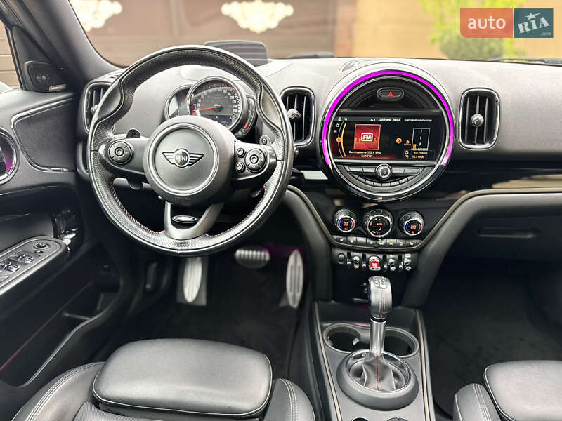 Хэтчбек MINI Countryman 2019 в Черновцах