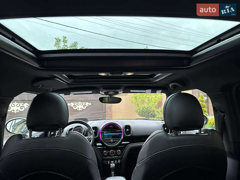 Хэтчбек MINI Countryman 2019 в Черновцах