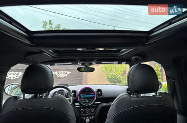 Хэтчбек MINI Countryman 2019 в 