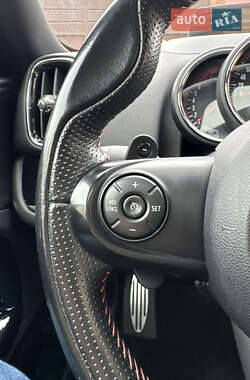 Хэтчбек MINI Countryman 2019 в 