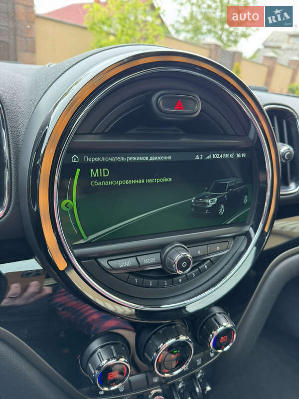 Хэтчбек MINI Countryman 2019 в Черновцах