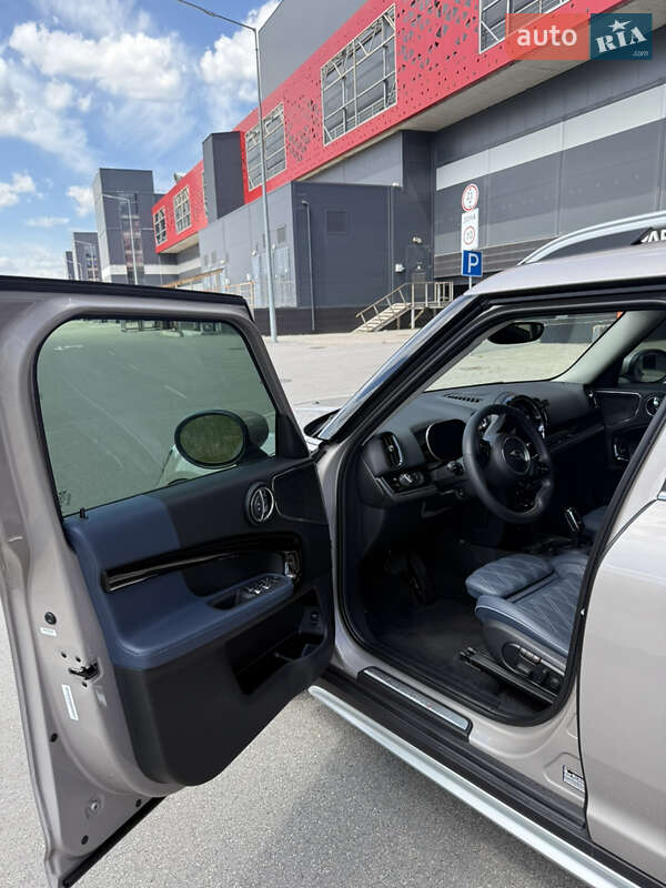 Внедорожник / Кроссовер MINI Countryman 2023 в Киеве