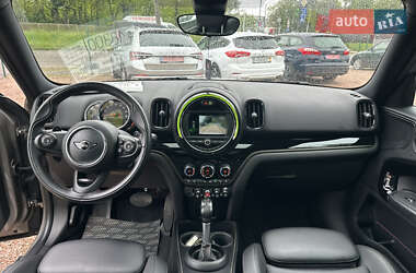 Хэтчбек MINI Countryman 2018 в 
