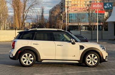 Хэтчбек MINI Countryman 2019 в 
