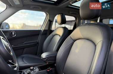 Хэтчбек MINI Countryman 2019 в 